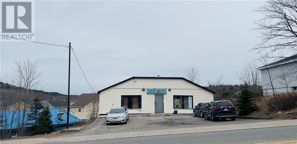 Property at 370 Somerset Street image 1