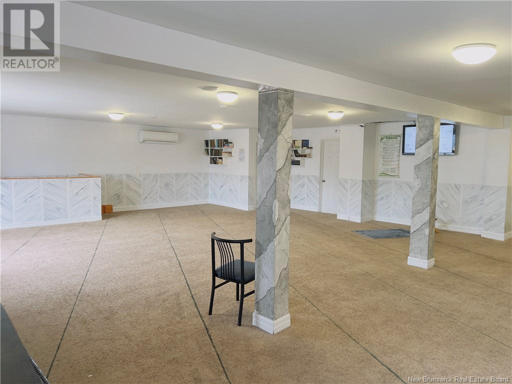 Property at 370 Somerset Street image 3