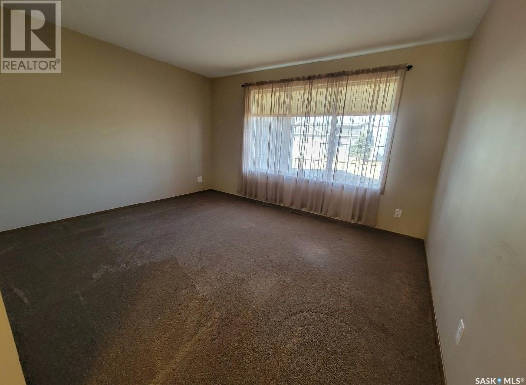 N 5040 Mirror Drive, Macklin, Saskatchewan  S0L 2C0 - Photo 13 - SK002715