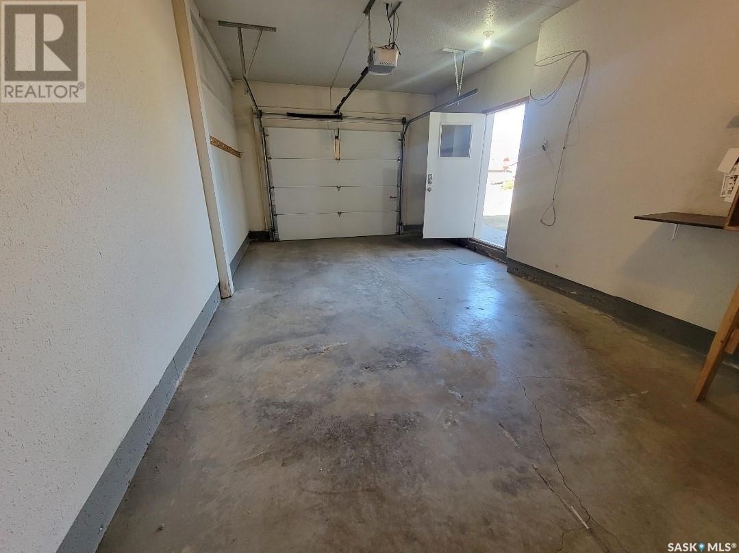 N 5040 Mirror Drive, Macklin, Saskatchewan  S0L 2C0 - Photo 23 - SK002715