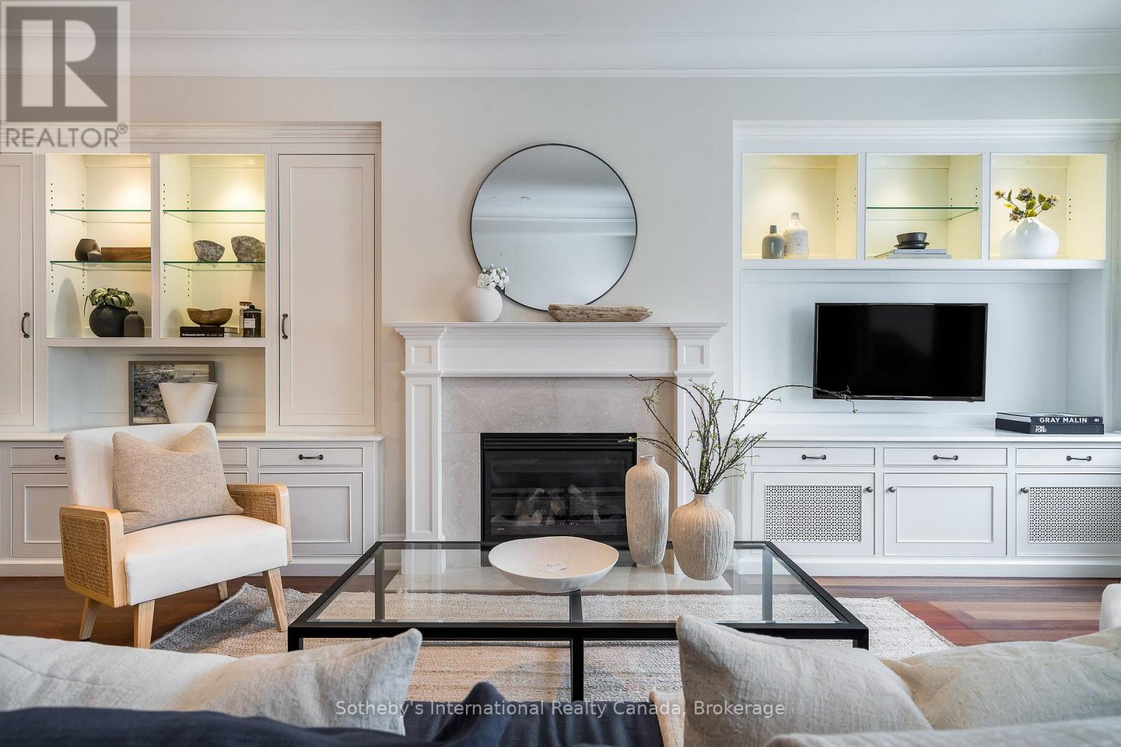 504 - 40 Trott Boulevard, Collingwood, Ontario  L9Y 5K5 - Photo 3 - S12032411