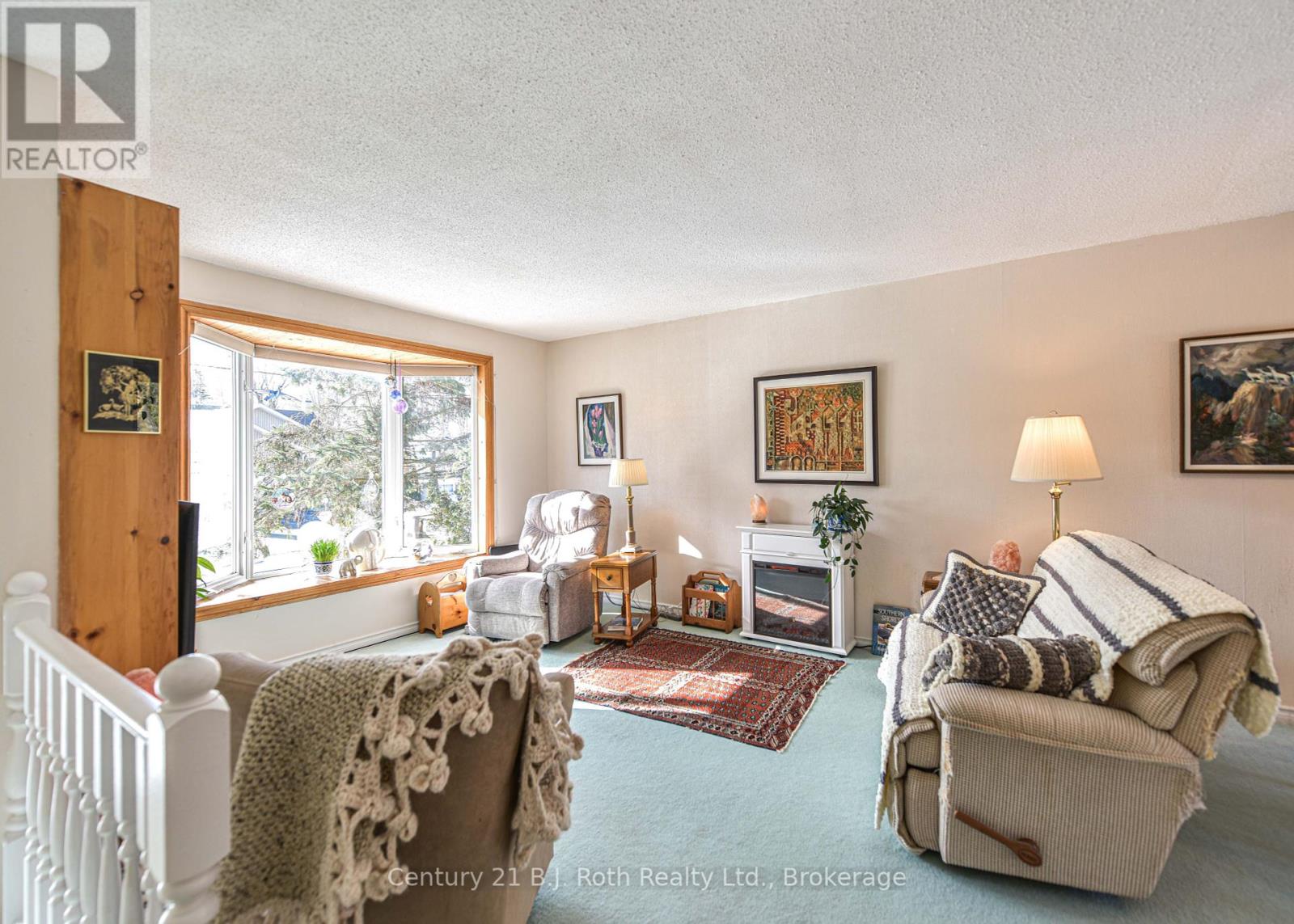 24 Champlain Street, Orillia, Ontario  L3V 2G7 - Photo 11 - S12043869
