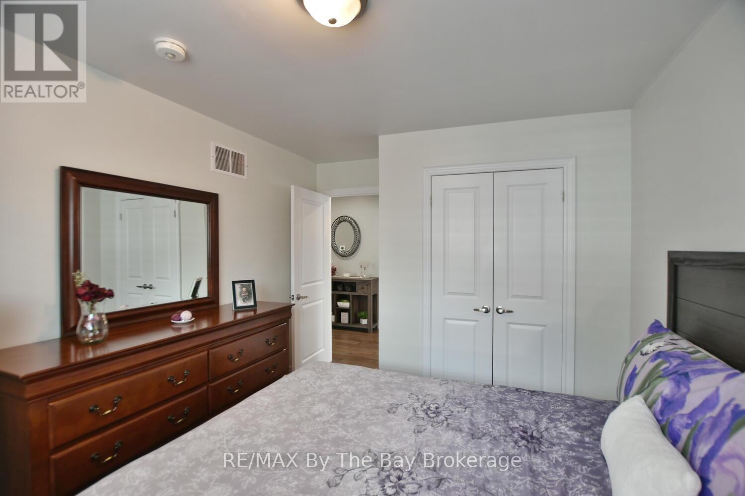 104 61st Street S, Wasaga Beach, Ontario  L9Z 2Z3 - Photo 31 - S12080941