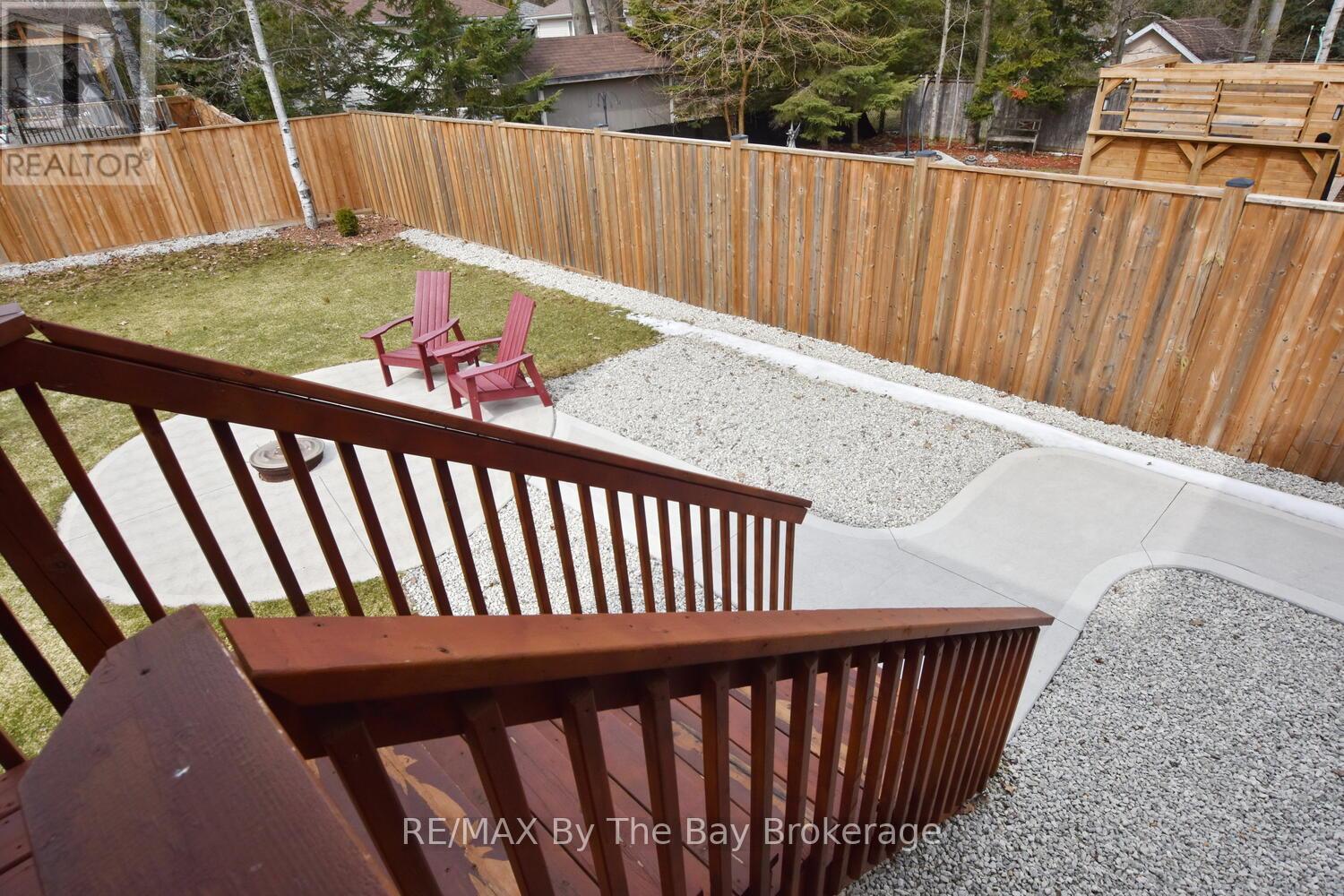 104 61st Street S, Wasaga Beach, Ontario  L9Z 2Z3 - Photo 38 - S12080941