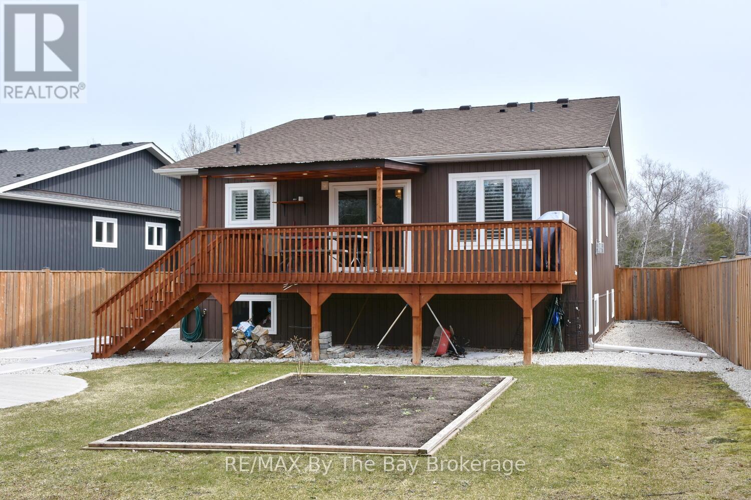 104 61st Street S, Wasaga Beach, Ontario  L9Z 2Z3 - Photo 40 - S12080941
