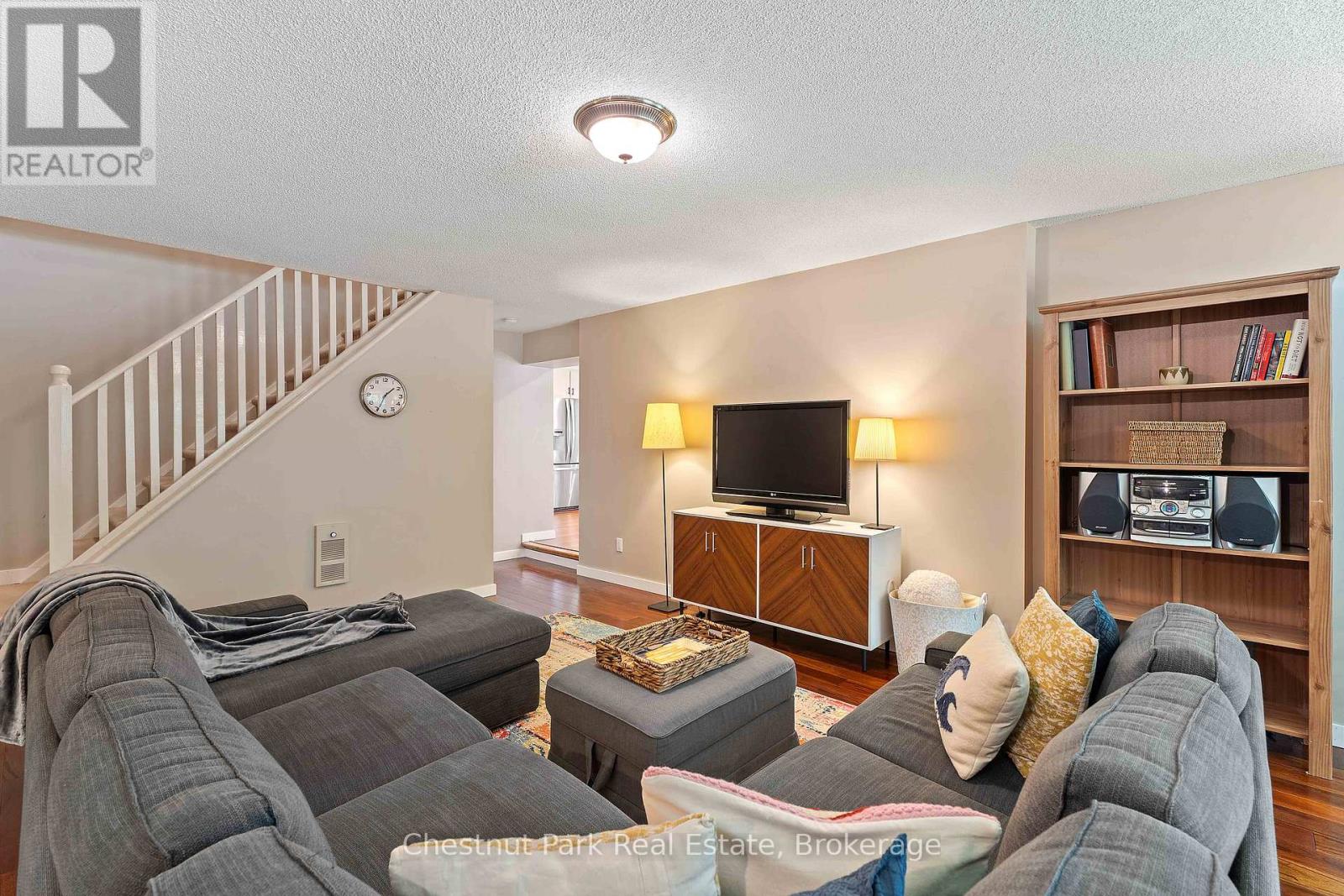 1270 Muskoka 10 Road, Huntsville, Ontario  P0B 1L0 - Photo 15 - X12080753