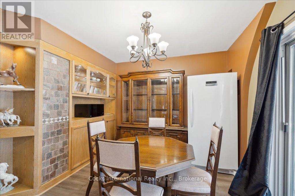 206 On-141 Highway, Huntsville, Ontario  P0B 1M0 - Photo 14 - X12080881