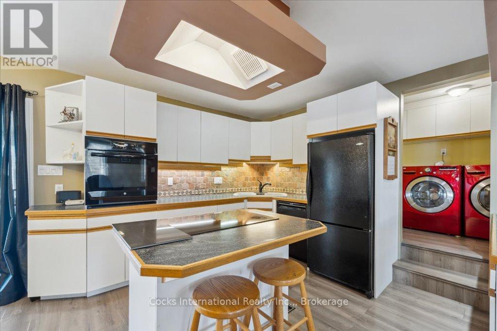 206 On-141 Highway, Huntsville, Ontario  P0B 1M0 - Photo 16 - X12080881