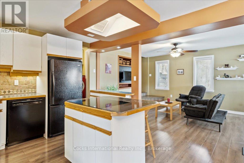 206 On-141 Highway, Huntsville, Ontario  P0B 1M0 - Photo 19 - X12080881