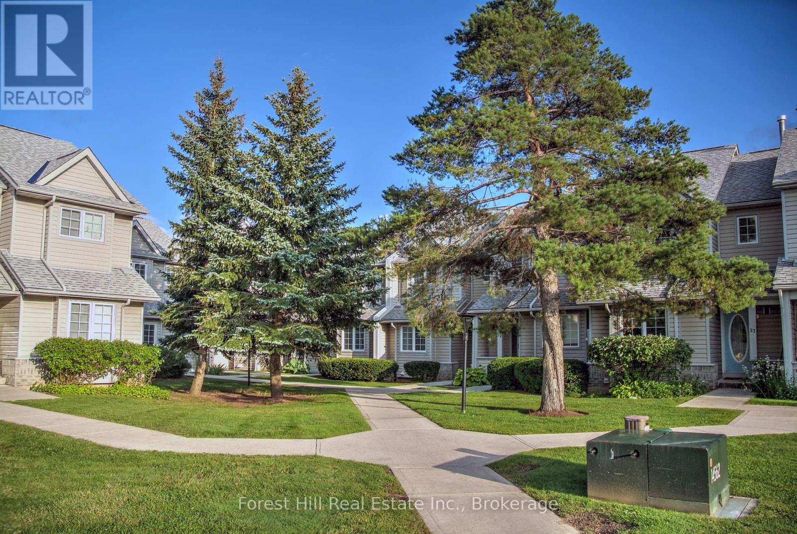 40 - 162 Settlers Way, Blue Mountains, Ontario  L9Y 0M4 - Photo 2 - X12082922