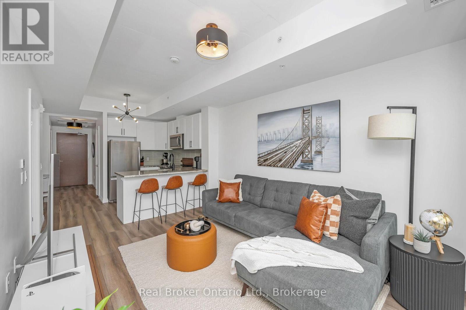 Property at 904 - 108 GARMENT STREET image 1