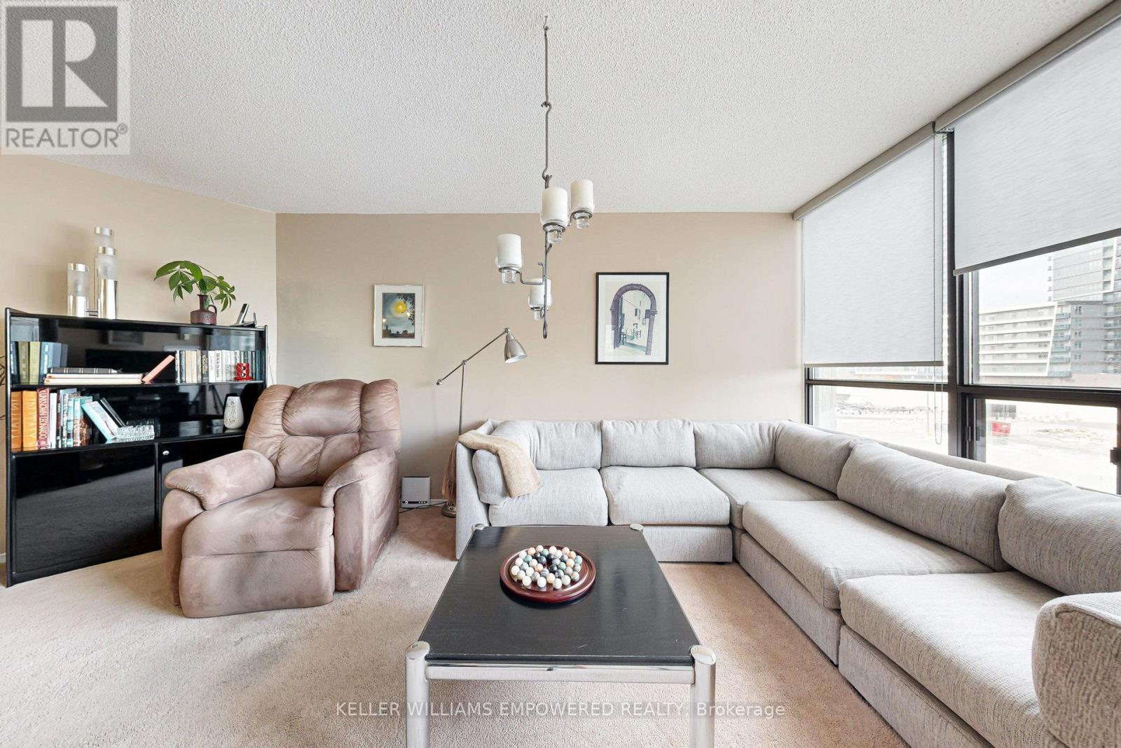 401 - 7460 Bathurst Street, Vaughan, Ontario  L4J 7K9 - Photo 16 - N12080732