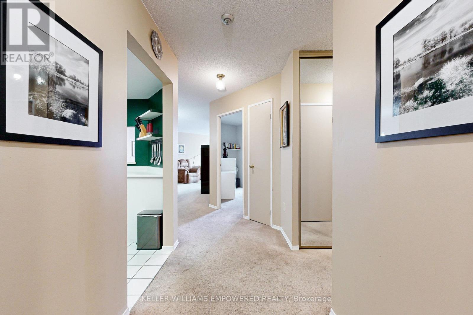 401 - 7460 Bathurst Street, Vaughan, Ontario  L4J 7K9 - Photo 4 - N12080732