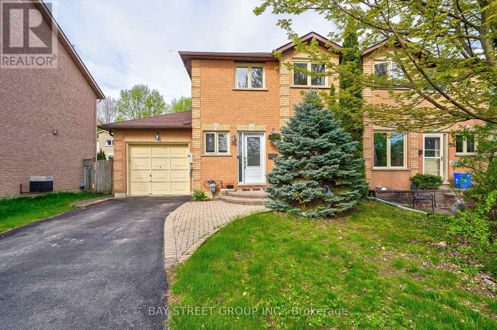 26 Cypress Court, Aurora, Ontario  L4G 6S8 - Photo 3 - N12080813