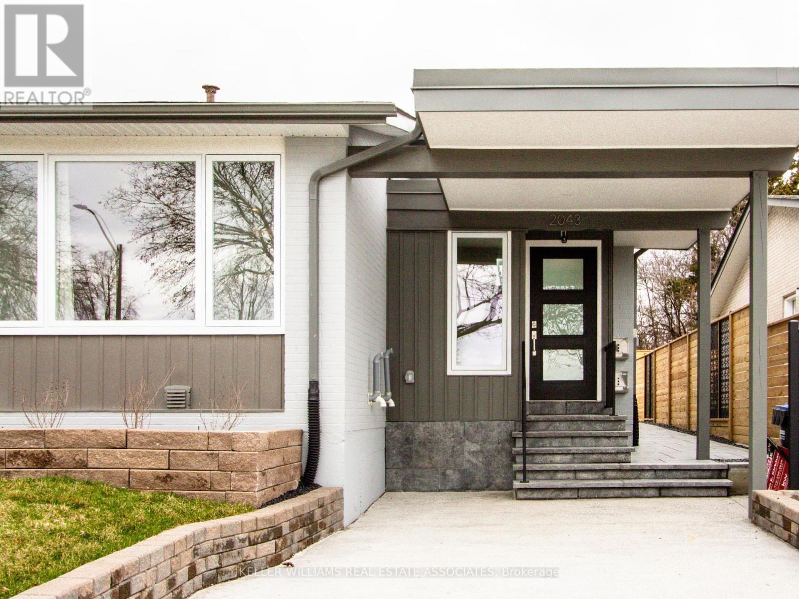 Property at 2043 FONTWELL CRESCENT image 1
