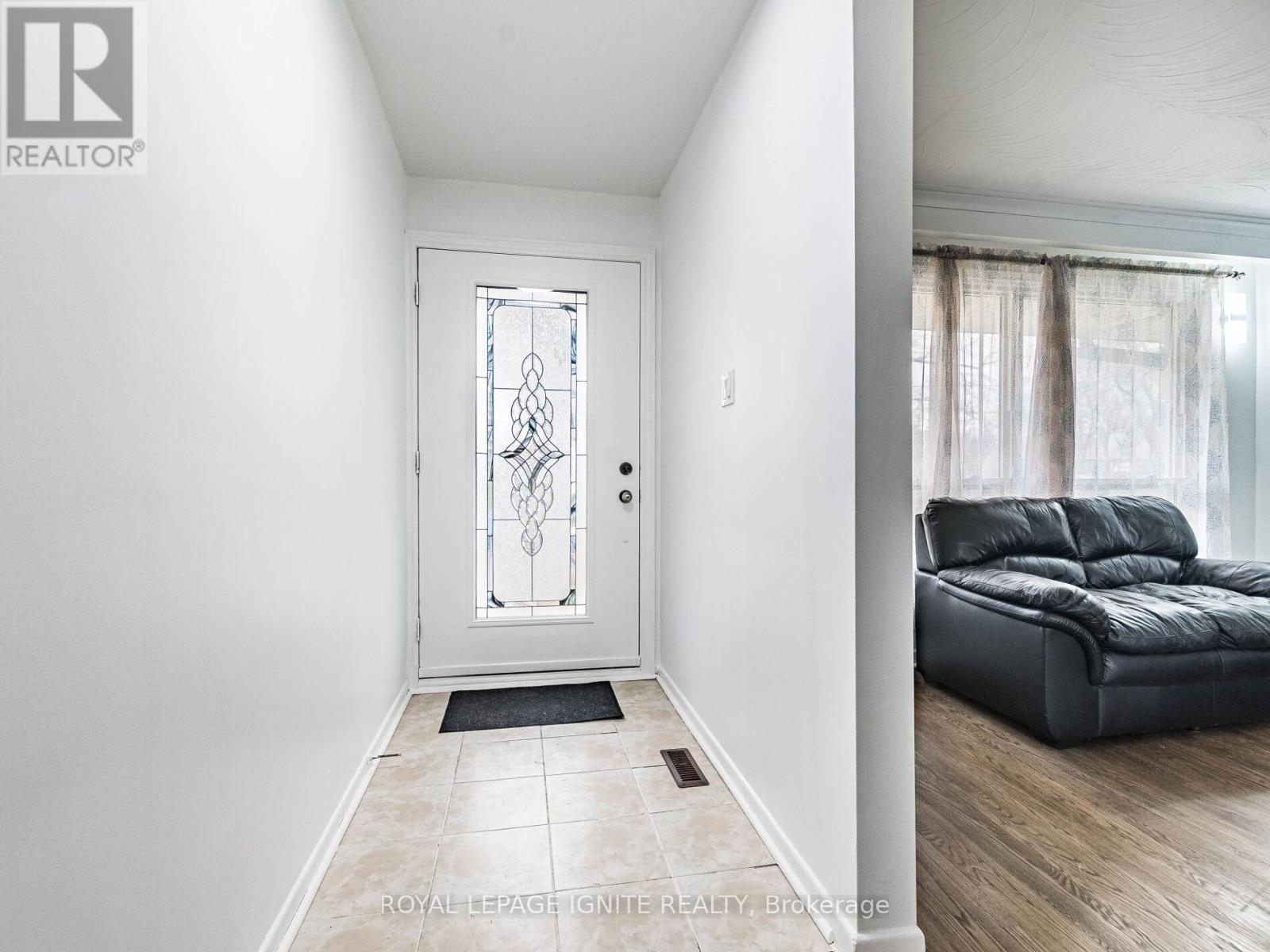 Property at 115 NORTHCREST ROAD image 4