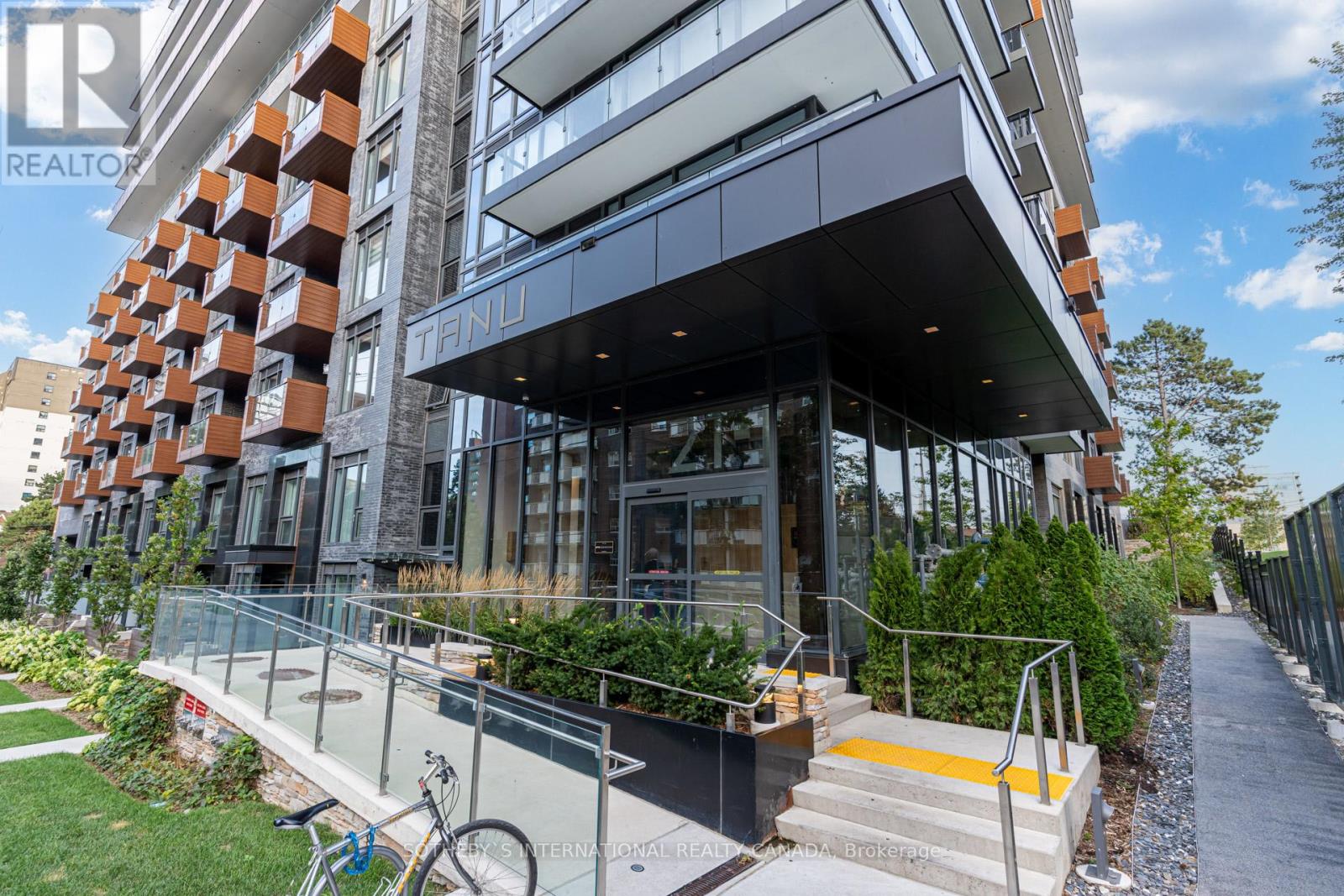 707 - 21 PARK STREET E, Mississauga, Ontario