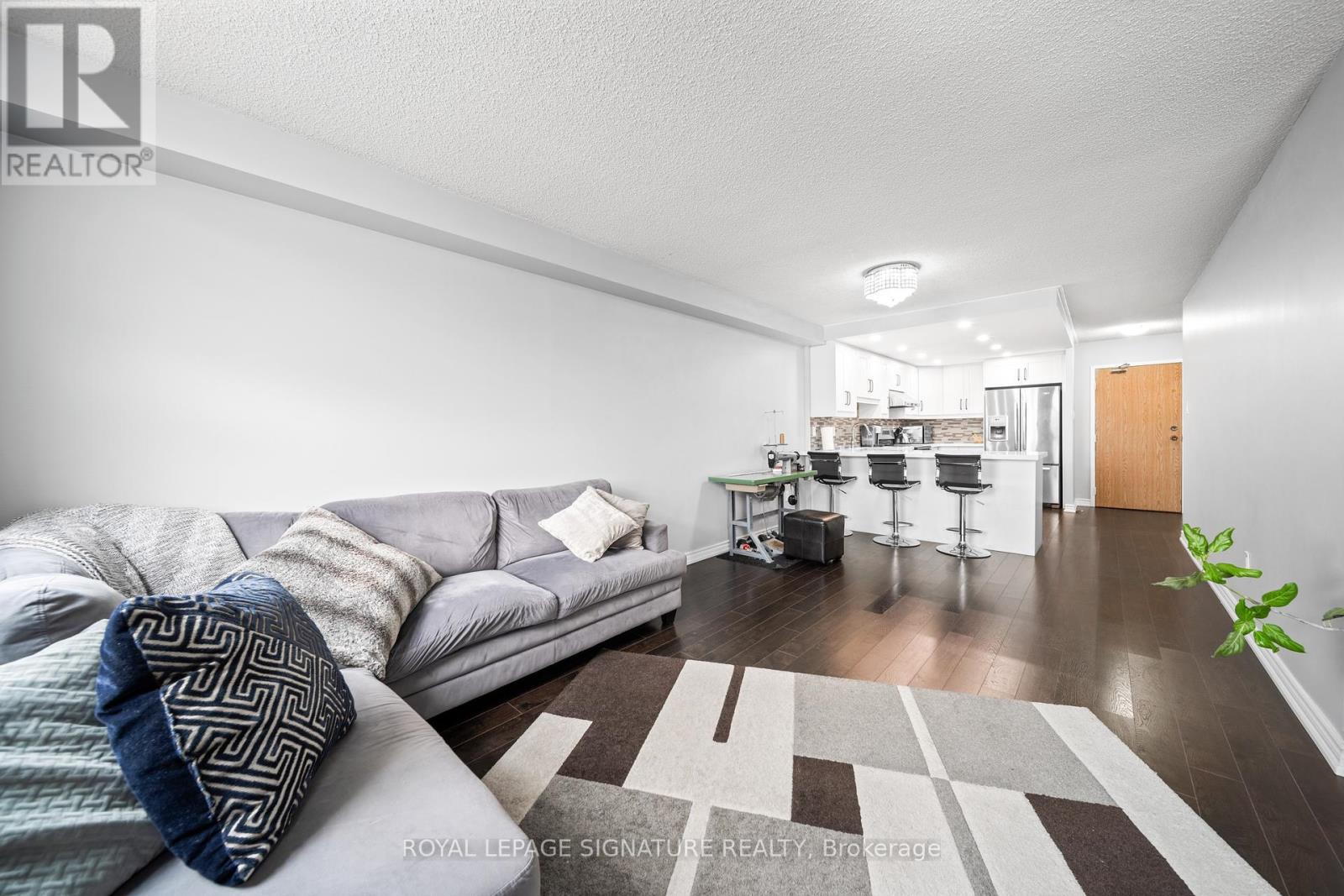815 - 4 Lisa Street, Brampton, Ontario  L6T 4B6 - Photo 12 - W12080932