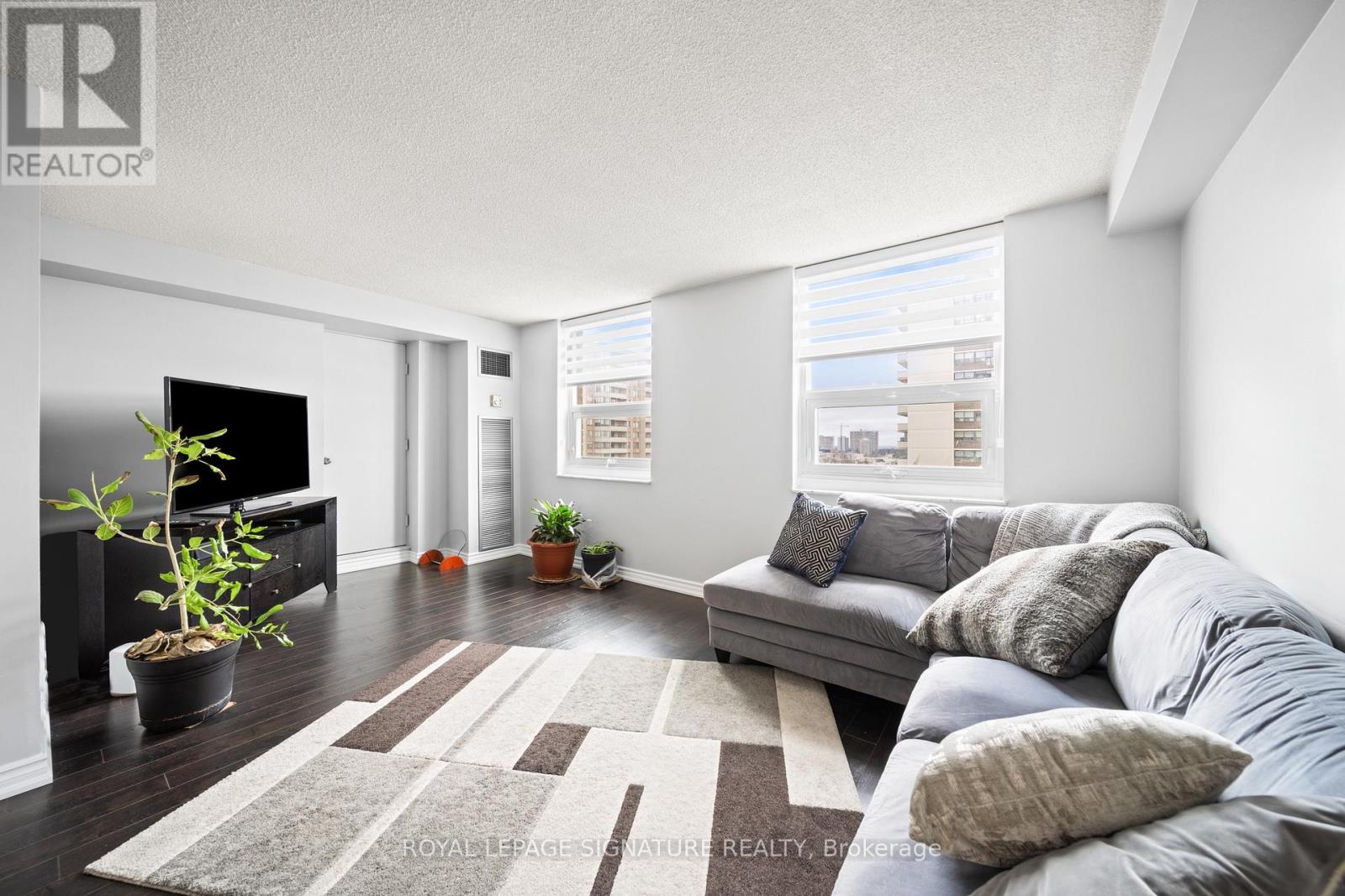 815 - 4 Lisa Street, Brampton, Ontario  L6T 4B6 - Photo 15 - W12080932