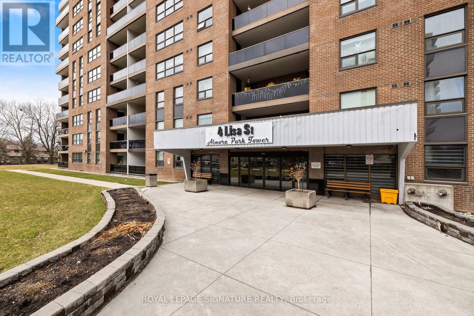 815 - 4 Lisa Street, Brampton, Ontario  L6T 4B6 - Photo 5 - W12080932