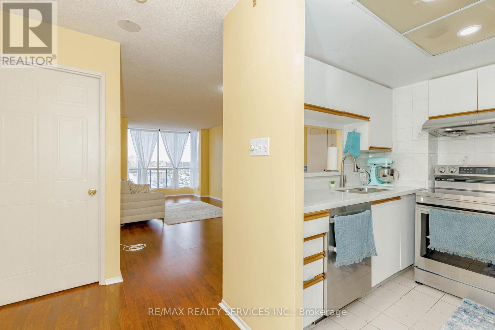 511 - 1470 Midland Avenue, Toronto, Ontario  M1P 4Z4 - Photo 12 - E12080924