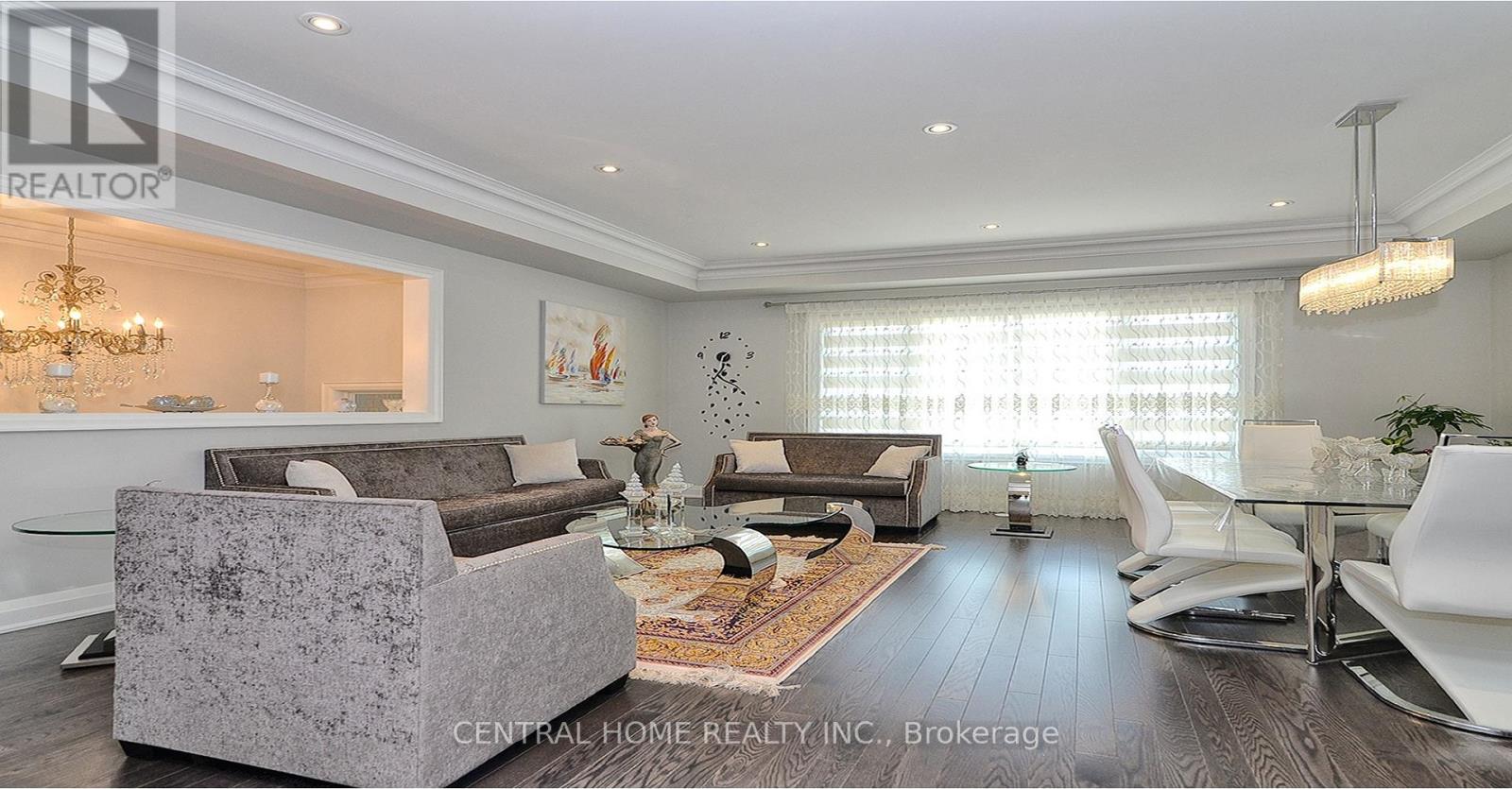 47 Divon Lane, Richmond Hill, Ontario  L4B 0G4 - Photo 8 - N12068392