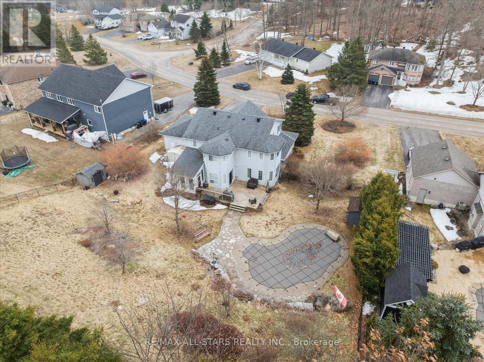 Property at 20 MCFADDEN DRIVE image 2