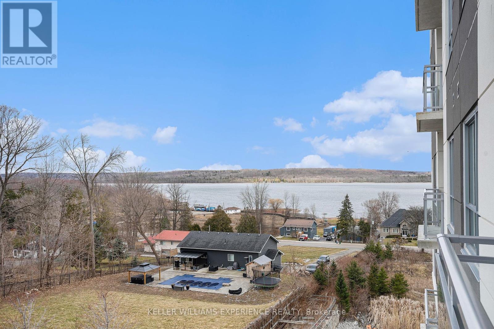302 - 56 Lakeside Terrace, Barrie, Ontario  L4M 7B9 - Photo 10 - S12081718