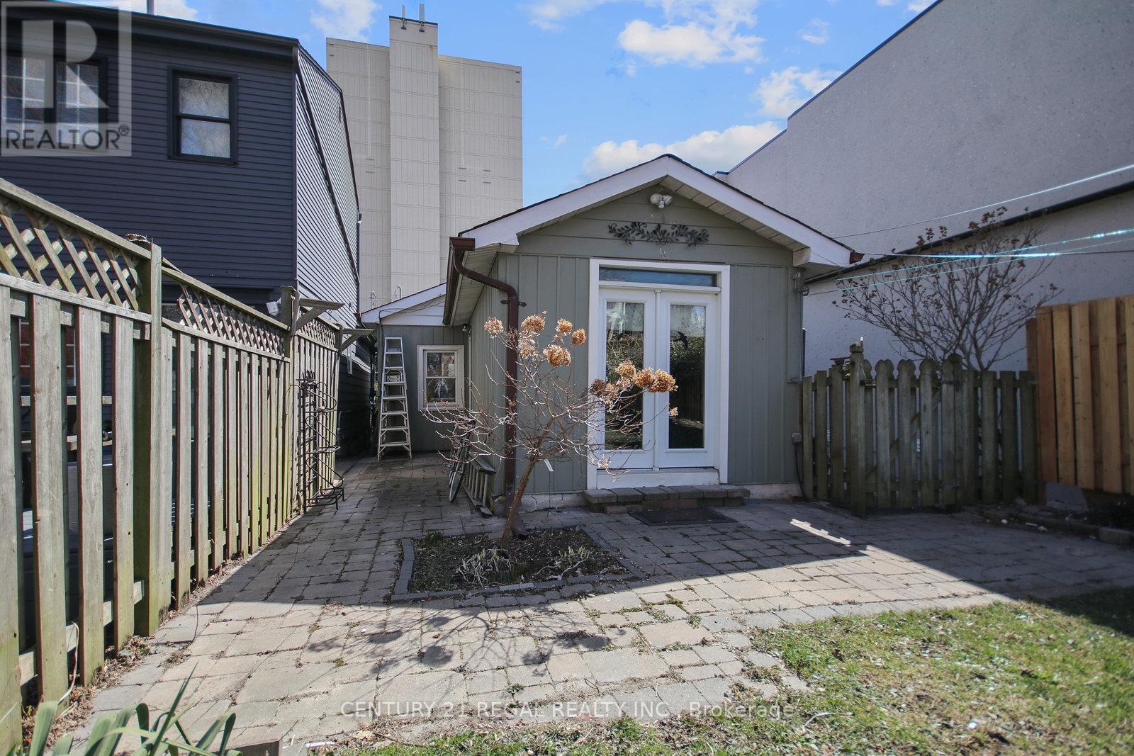 102 Newcastle Street, Toronto, Ontario  M8Z 1C8 - Photo 39 - W12076471