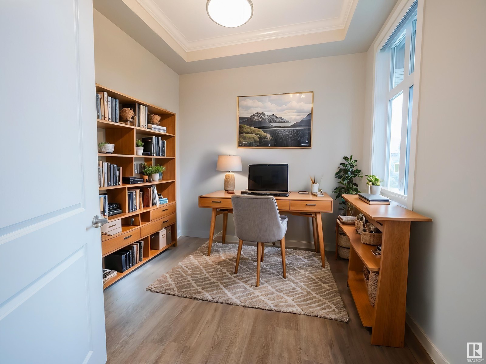 Property at 804 HOWATT PL SW image 5
