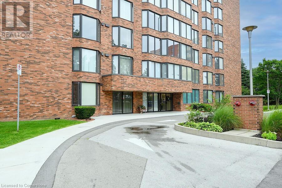 200 Limeridge Road W Unit# 405, Hamilton, Ontario  L9C 7M7 - Photo 3 - 40717108