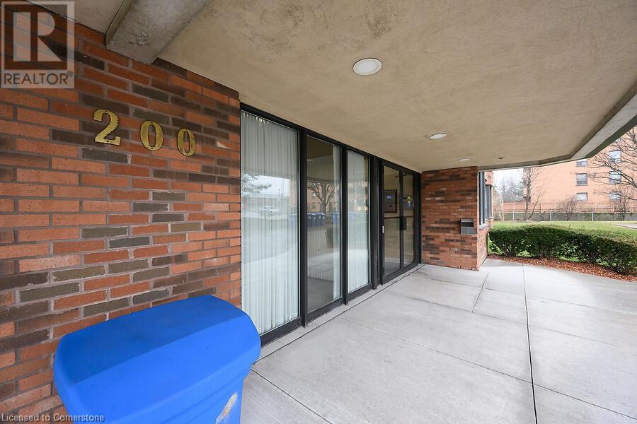 200 Limeridge Road W Unit# 405, Hamilton, Ontario  L9C 7M7 - Photo 4 - 40717108