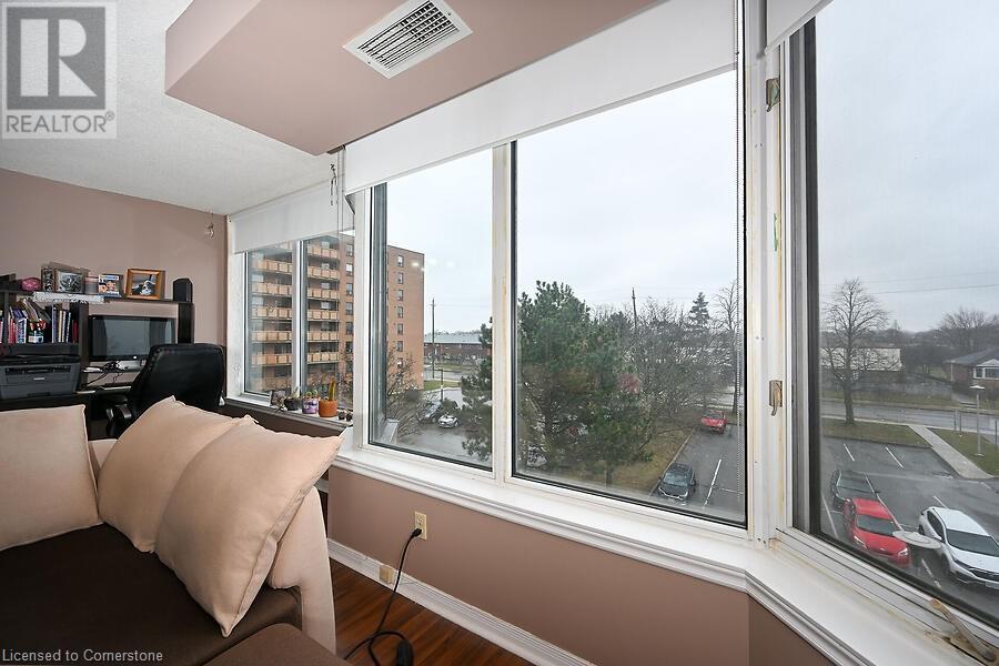 200 Limeridge Road W Unit# 405, Hamilton, Ontario  L9C 7M7 - Photo 18 - 40717108