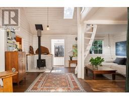 461 Bowen Island Trunk Road, Bowen Island, Ca