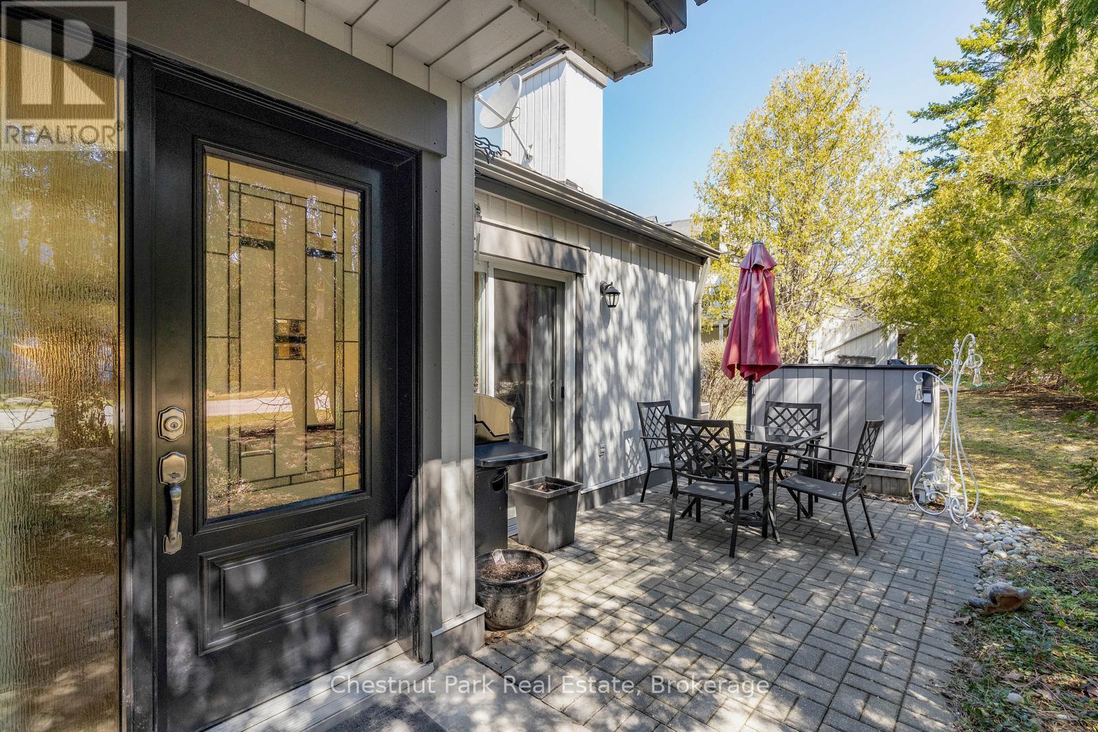 Property at 443 OXBOW CRESCENT image 5