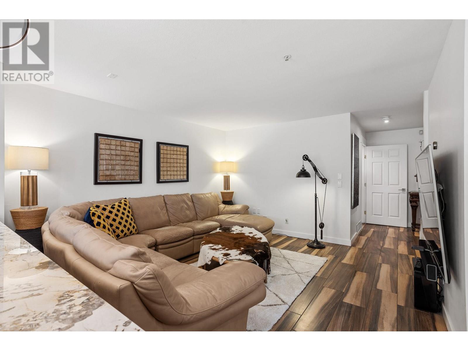 Property at 57 758 RIVERSIDE DRIVE image 5