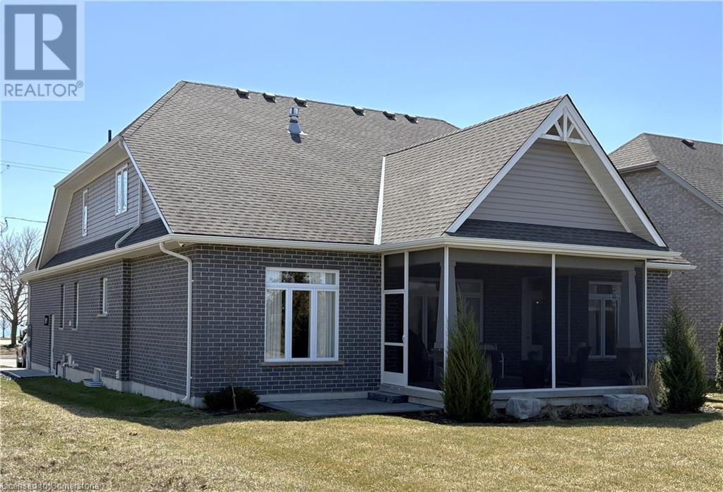 Property at 161A NEW LAKESHORE Road image 3