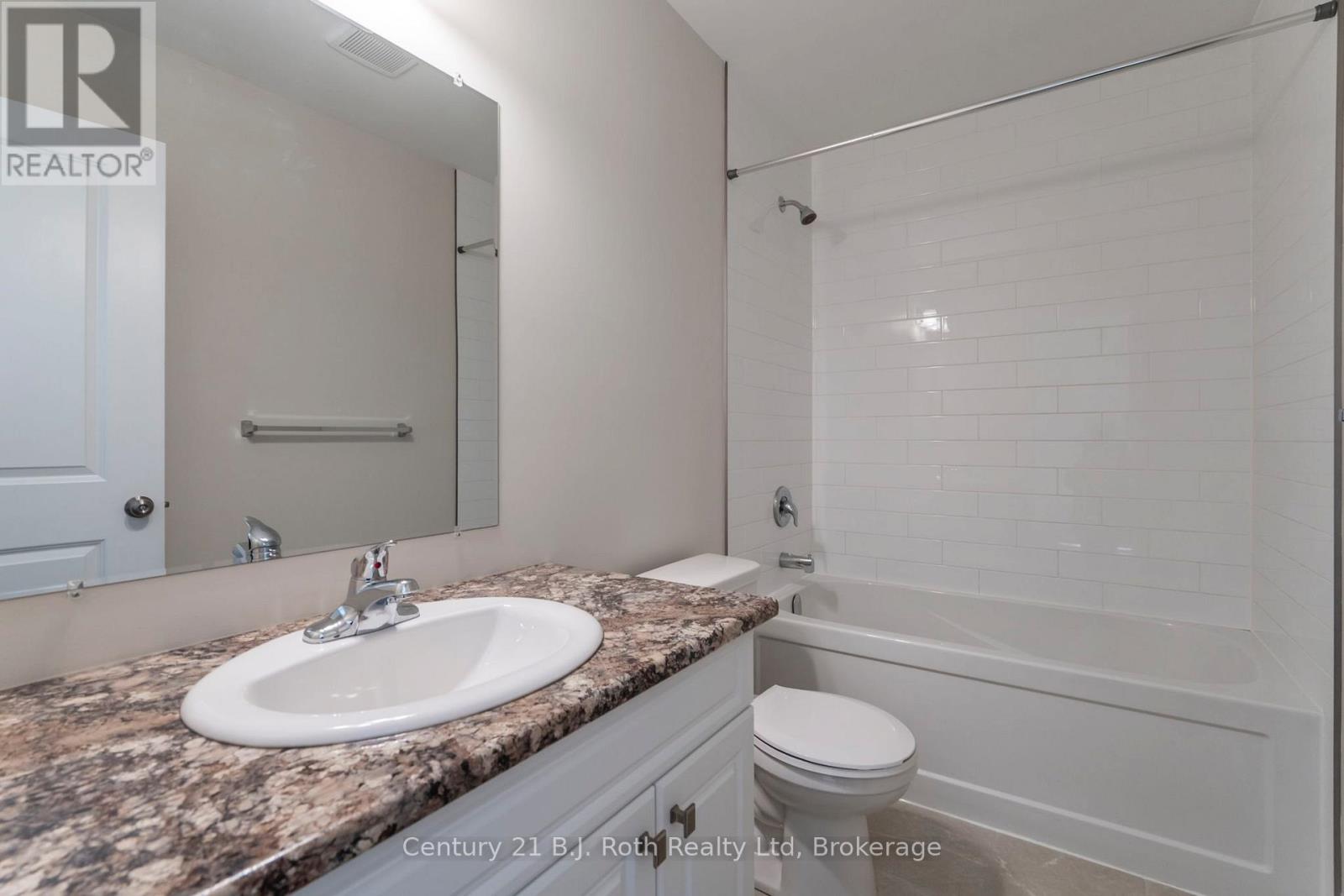 52 Hunter Avenue, Tay, Ontario  L0K 2A0 - Photo 40 - S12041713