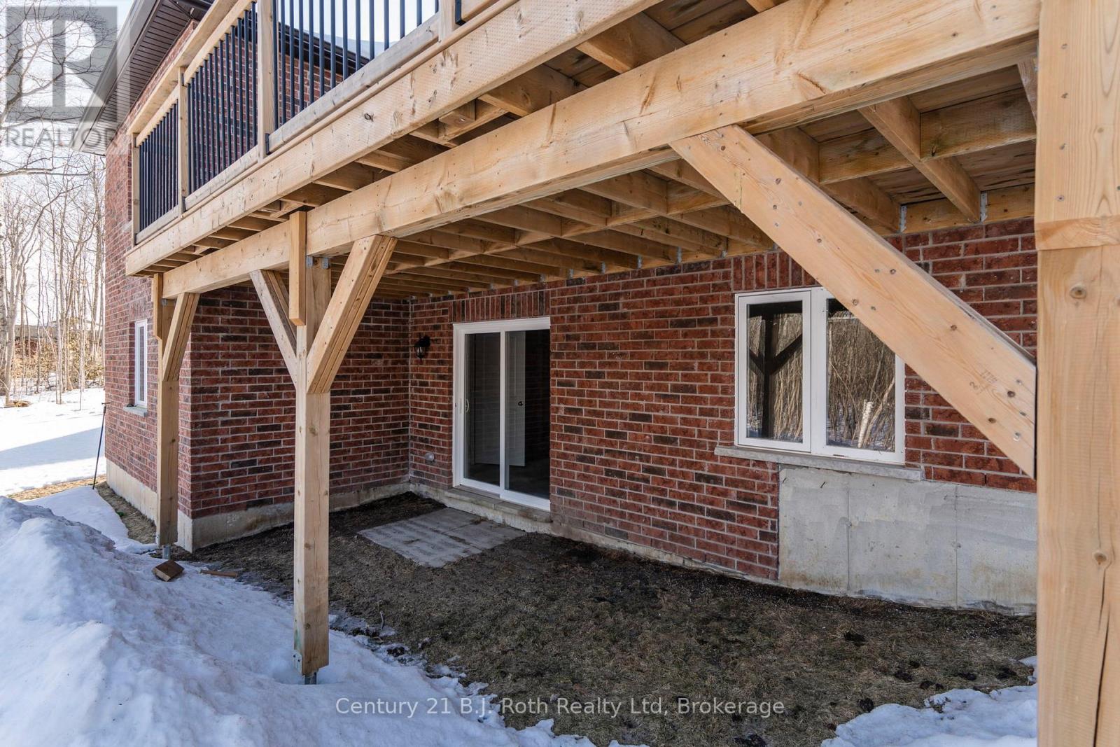 52 Hunter Avenue, Tay, Ontario  L0K 2A0 - Photo 45 - S12041713