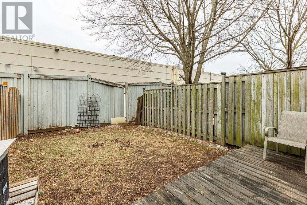 5555 Prince William Drive Unit# 18, Burlington, Ontario  L7L 6P3 - Photo 16 - 40704774