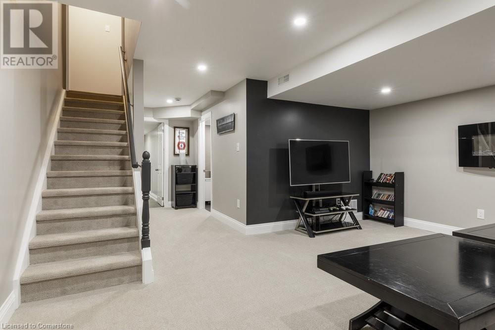 5555 Prince William Drive Unit# 18, Burlington, Ontario  L7L 6P3 - Photo 41 - 40704774