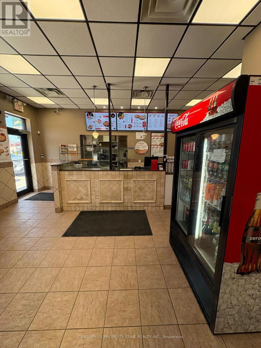 3 - 365 Skykes Street S, Meaford, Ontario N4L 1C5 - Photo 2 - X12078388