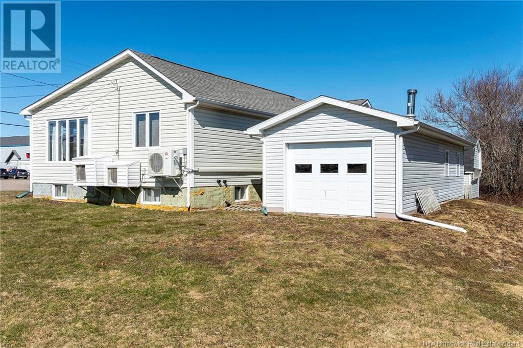 Property at 14 Pointe Du Chene Road image 3