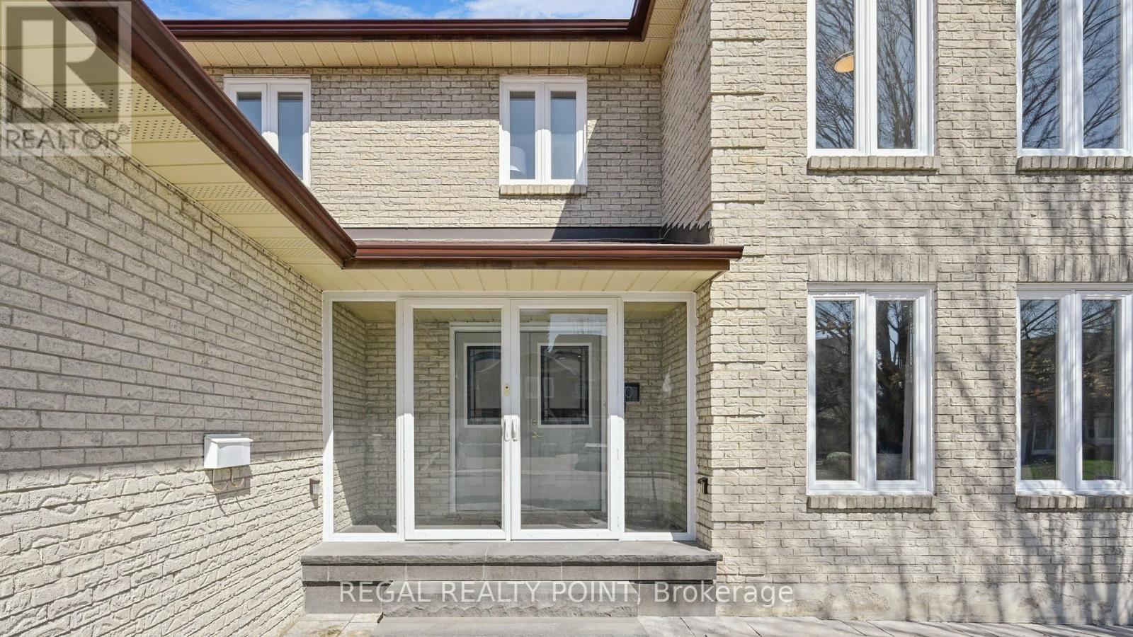 Property at 10 MARCELLINE CRESCENT image 2