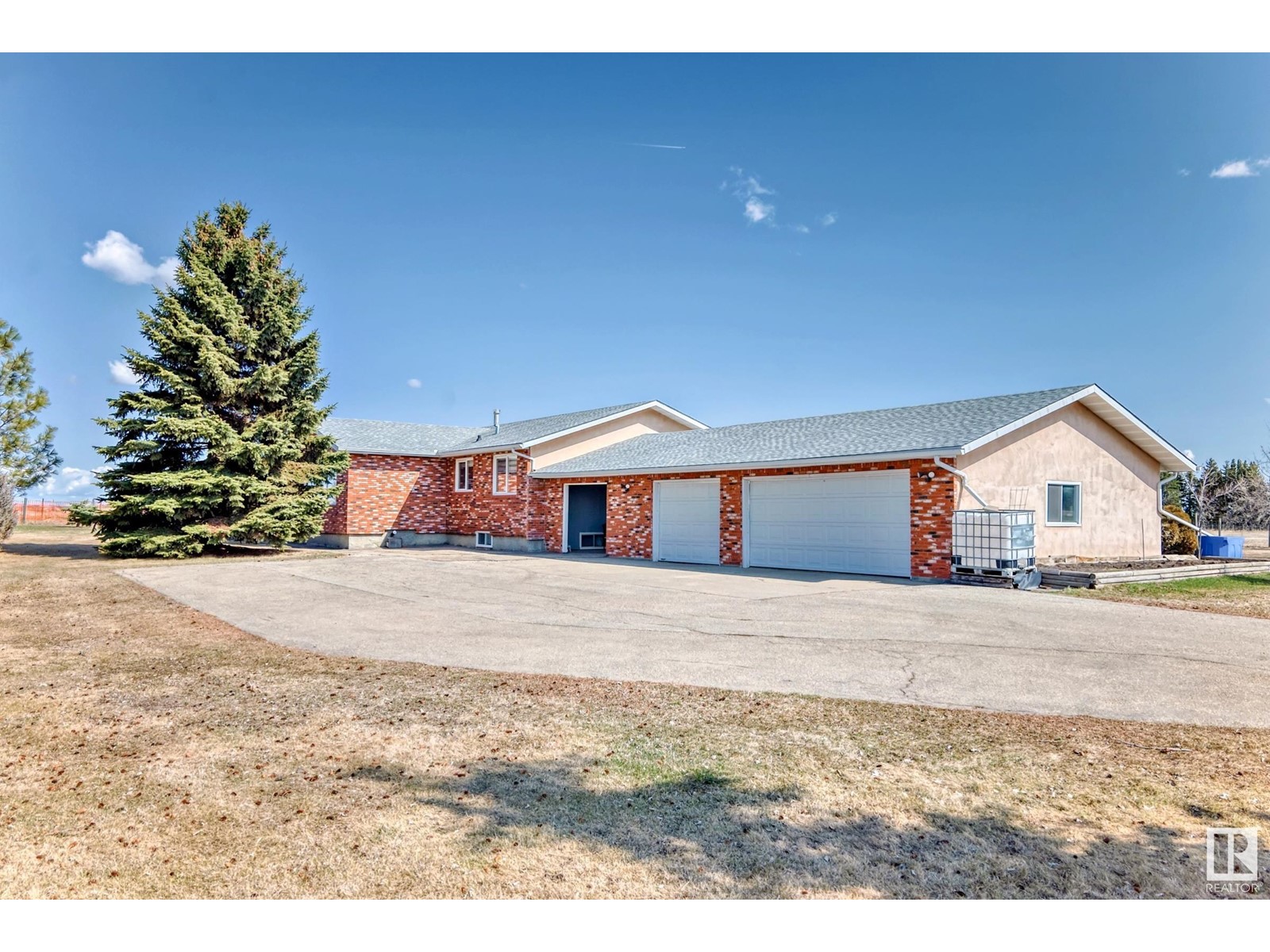 1850 232 AV NE, edmonton, Alberta