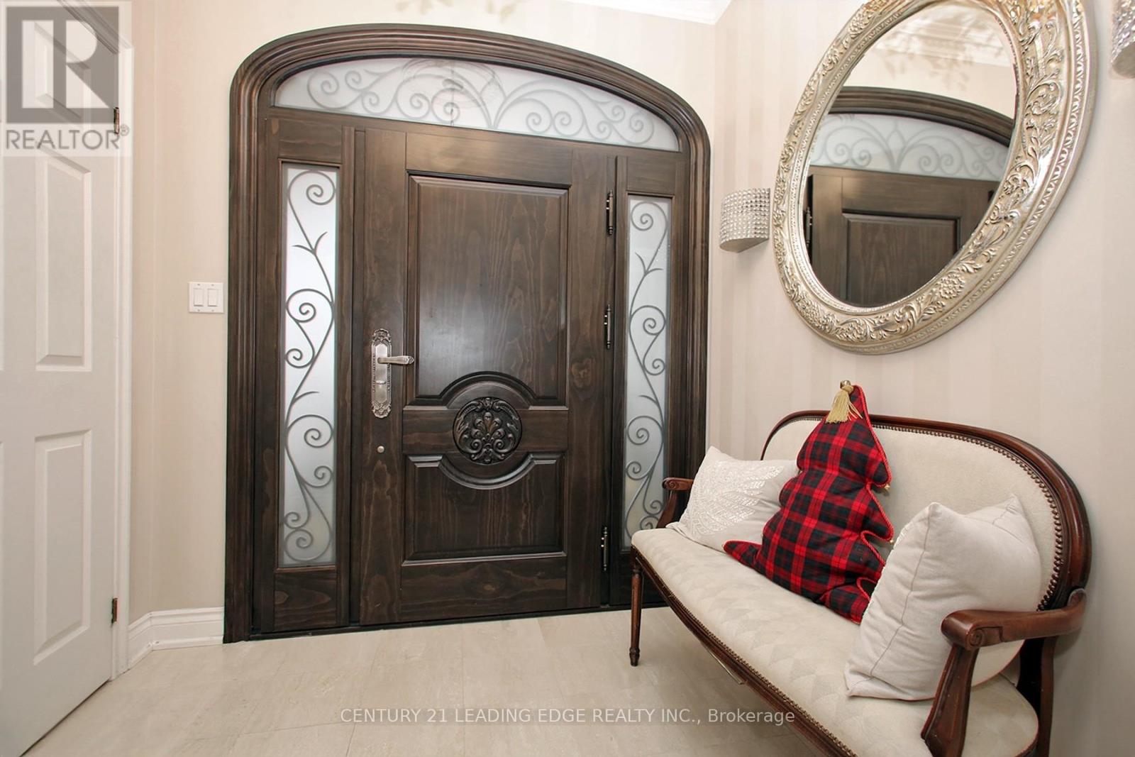 Property at 6 WRENWOOD COURT image 5