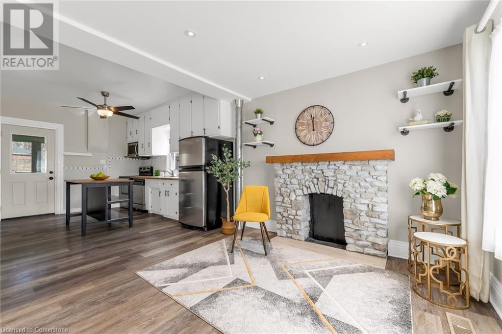 Property at 309 BRANT Avenue image 4