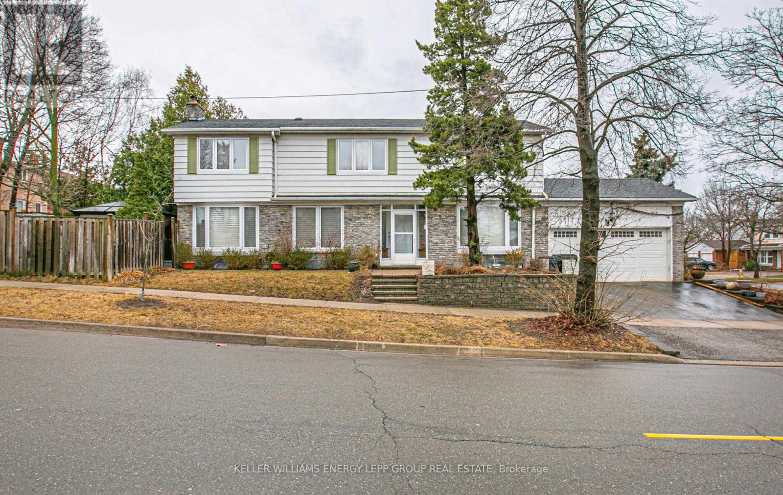 Property at 3 PLACENTIA BOULEVARD image 1