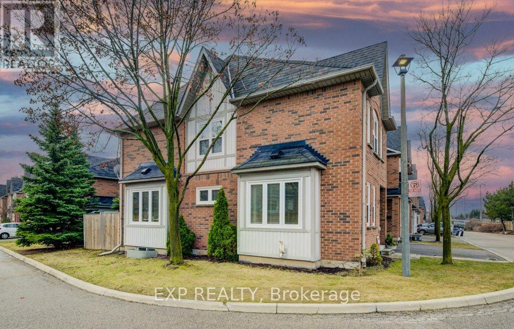 57b - 5865 Dalebrook Crescent, Mississauga, Ontario  L5M 5X1 - Photo 3 - W12083040