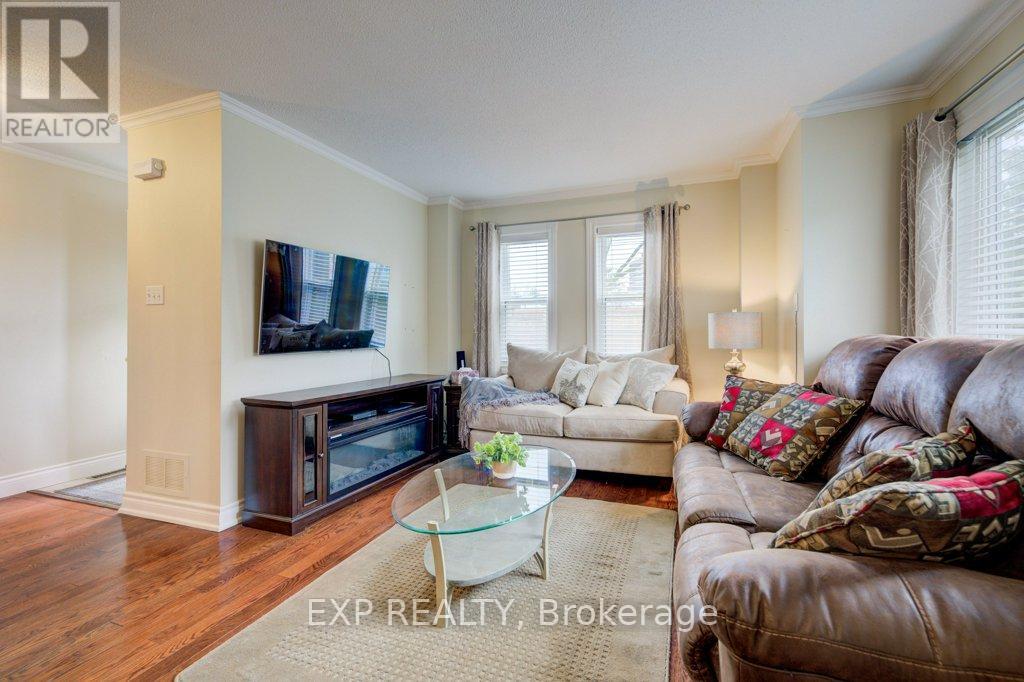 57b - 5865 Dalebrook Crescent, Mississauga, Ontario  L5M 5X1 - Photo 4 - W12083040